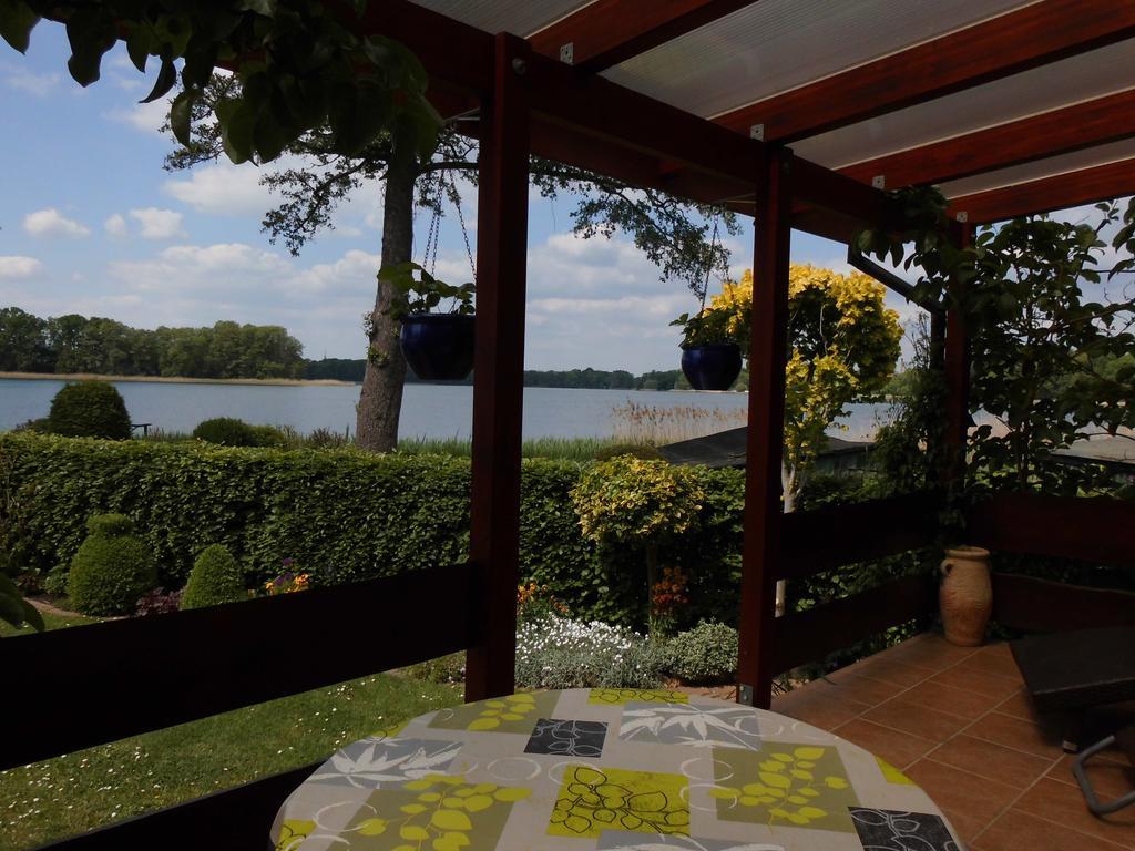 Bungalow Idylle Am See Neuruppin Eksteriør bilde